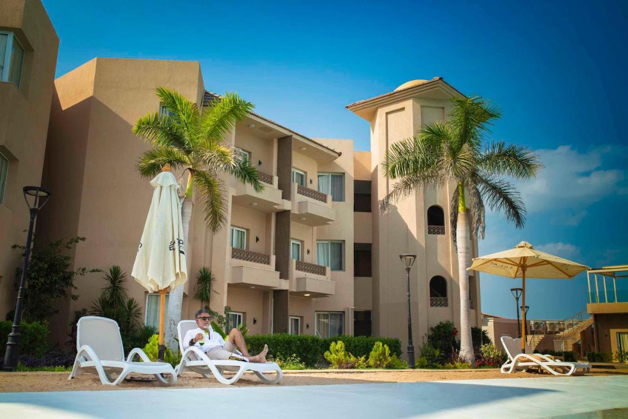 Marom Port Said Resort & Beach Экстерьер фото