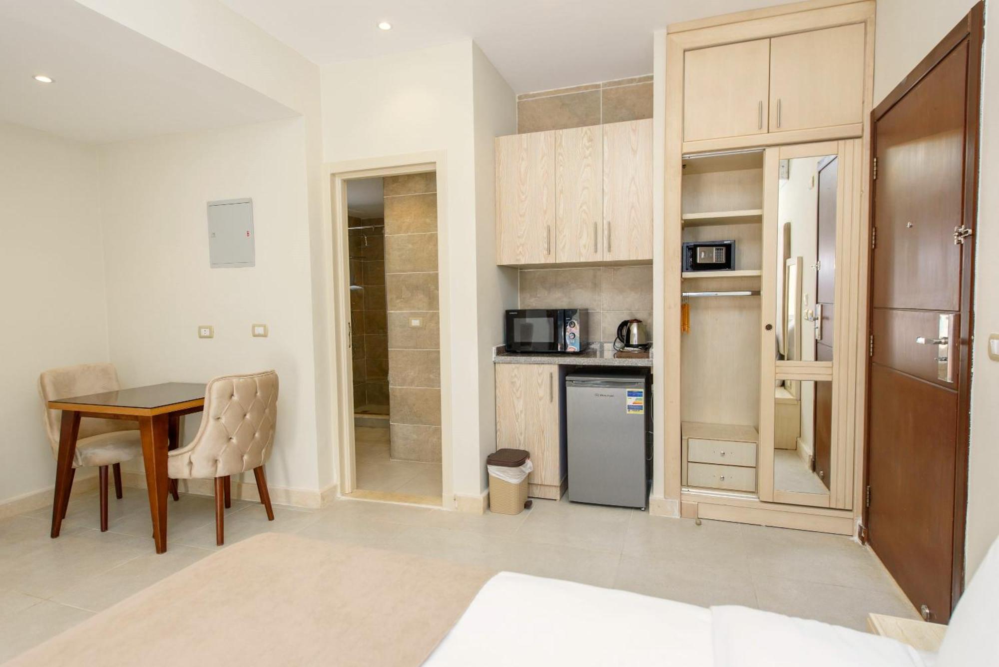 Marom Port Said Resort & Beach Экстерьер фото