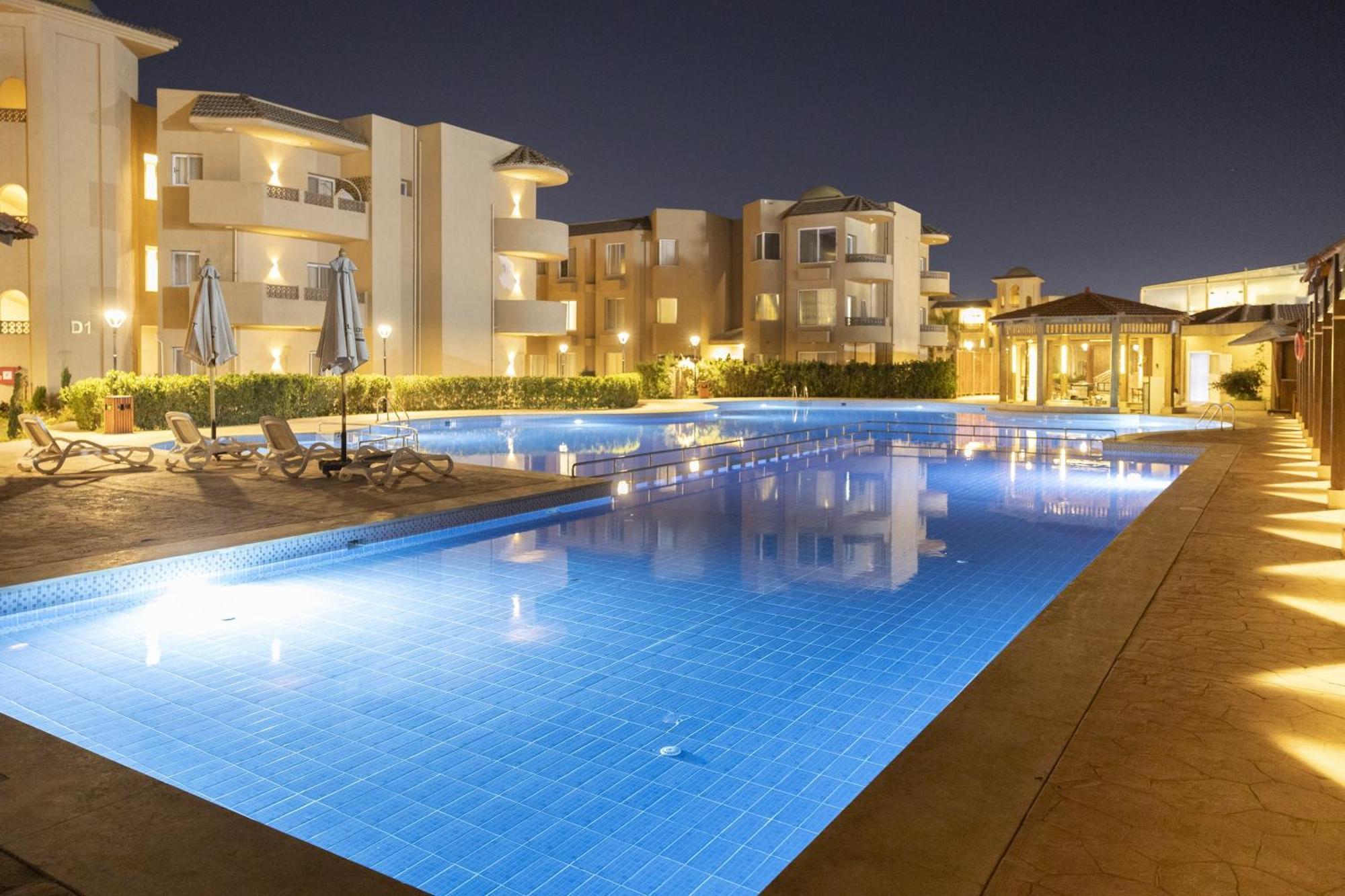 Marom Port Said Resort & Beach Экстерьер фото